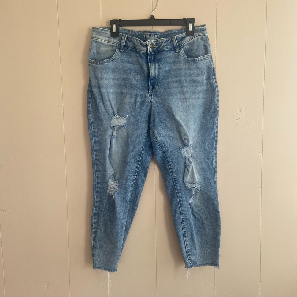 Maurices women’s skinny jeans. Size 14W. Blue. Distressed, raw hem.